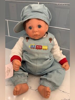 “Toot Sweet” Doll- Lee Middleton Original Dolls